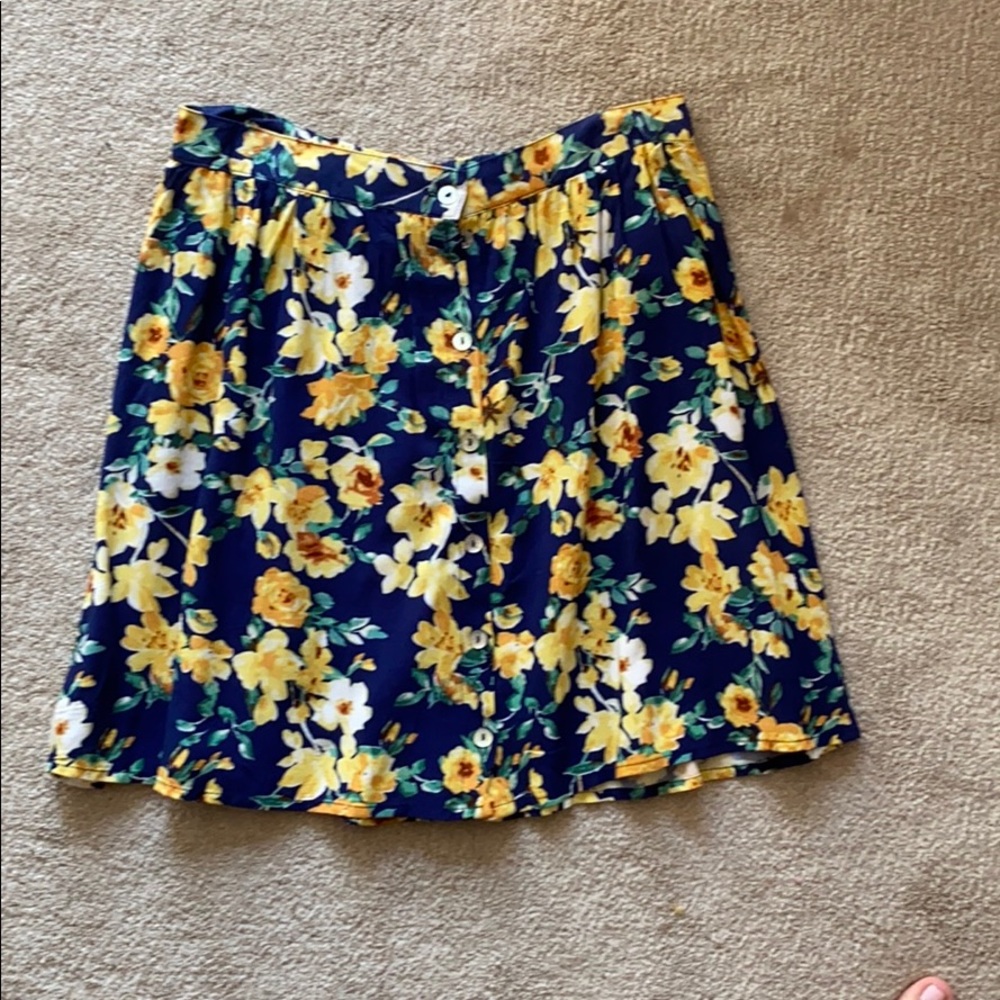 Forever 21 floral skirt